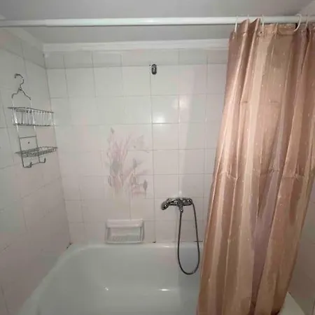 Apartment Wildcalypso-2- Bedrooms Fully Equipped With Private Parking